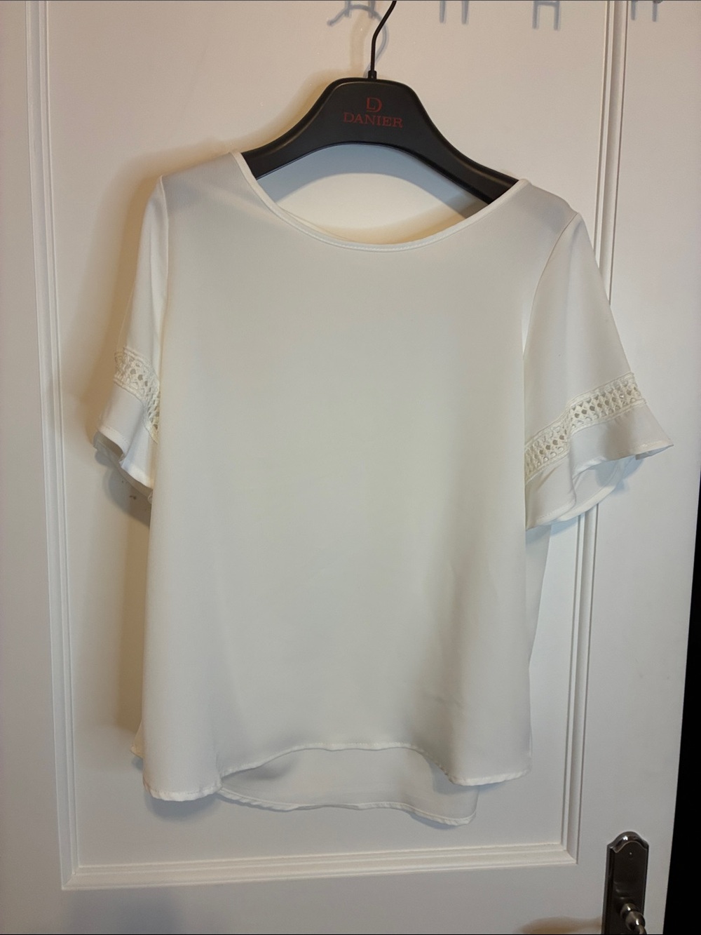 Together Clothing Women's White Lace-Trim Short Sleeve Blouse 👵MT